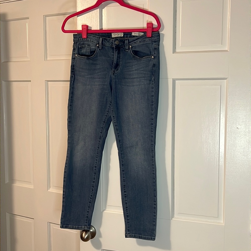 GUC Jessica Simpson forever skinny crop jeans sz 29